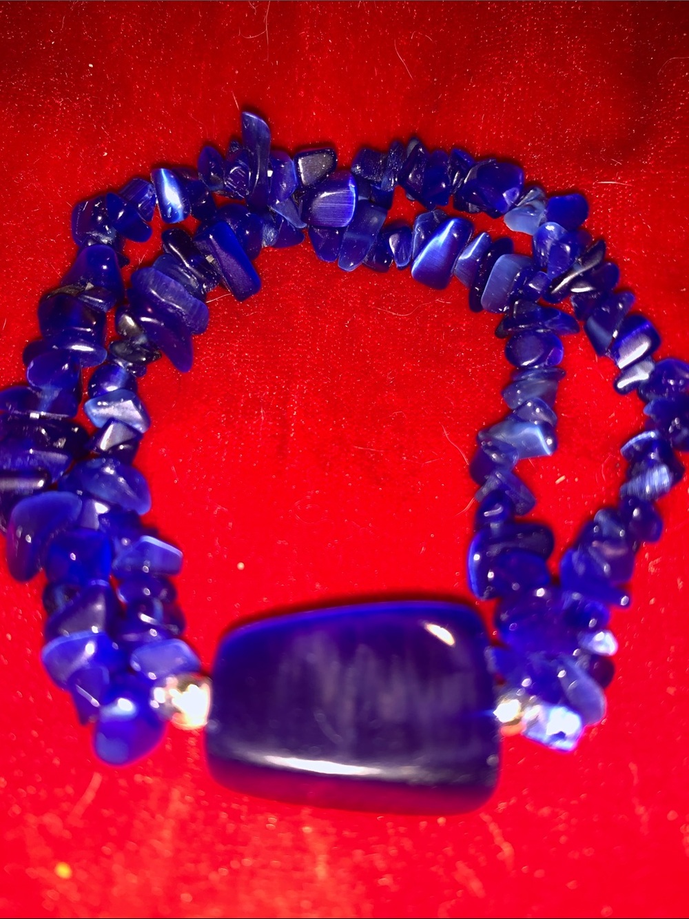 Handmade Deep Blue Gemstone Chip Stretch Bracelet - Unbranded